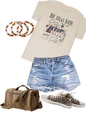 Taylor Swift Eras Tour Graphic Tee Size Small Like New
